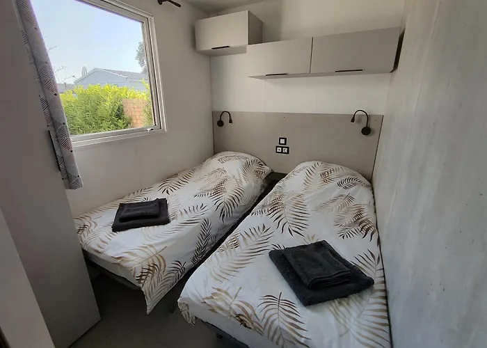 Mobile A Gere Par Un Particulier Campingplatz Mimizan